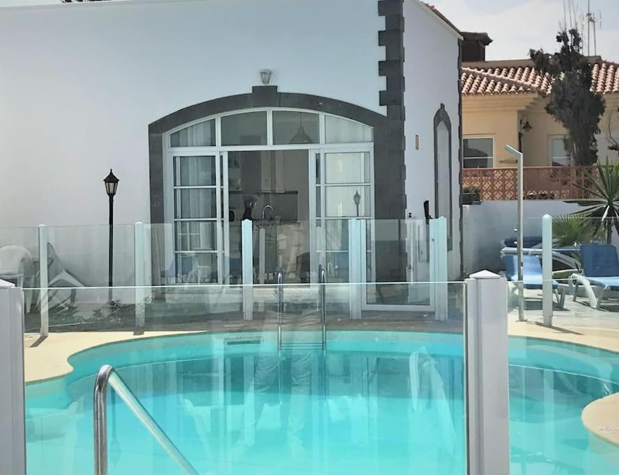 Lovely Villa - Pool Front, Private Roof Terrace, Wifi Fiber Optic Корралехо Екстер'єр фото